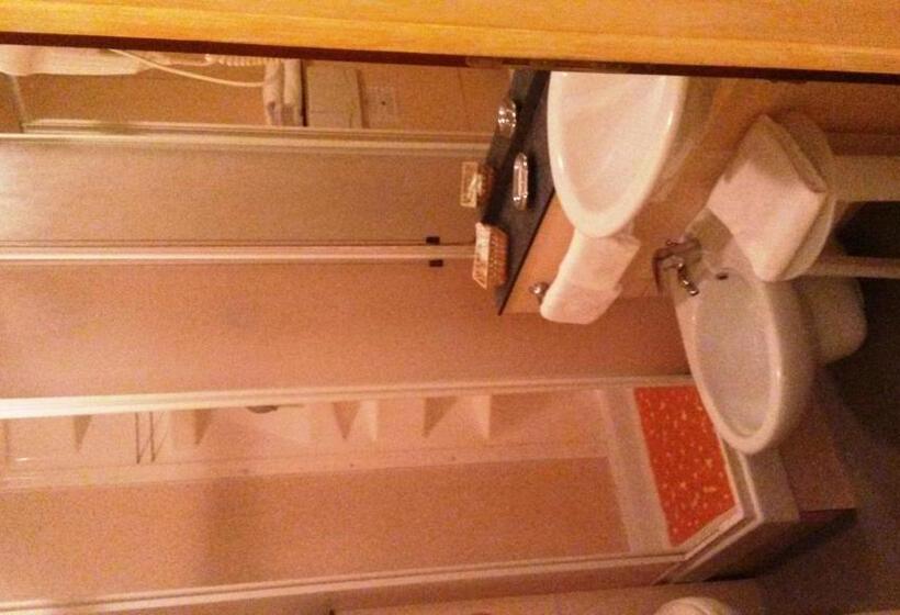 غرفة قياسية, Portofino