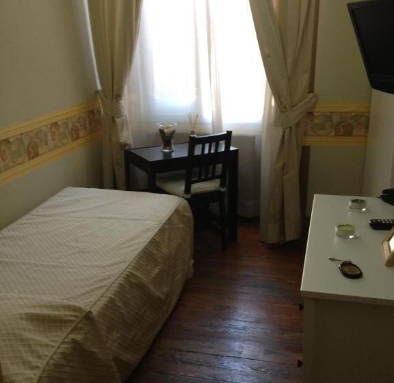 غرفة قياسية فردية, Portofino