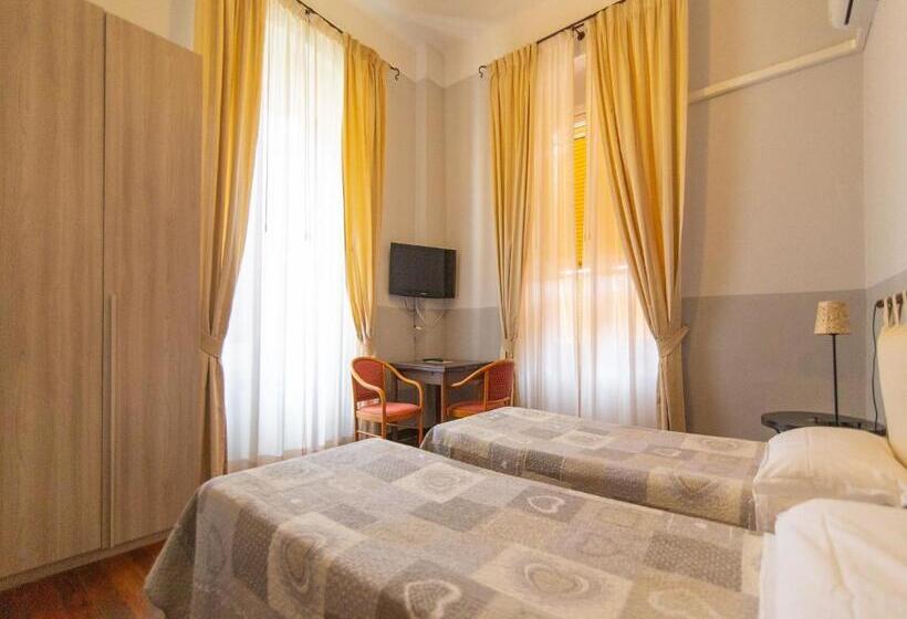 غرفة قياسية ثلاثية, Portofino