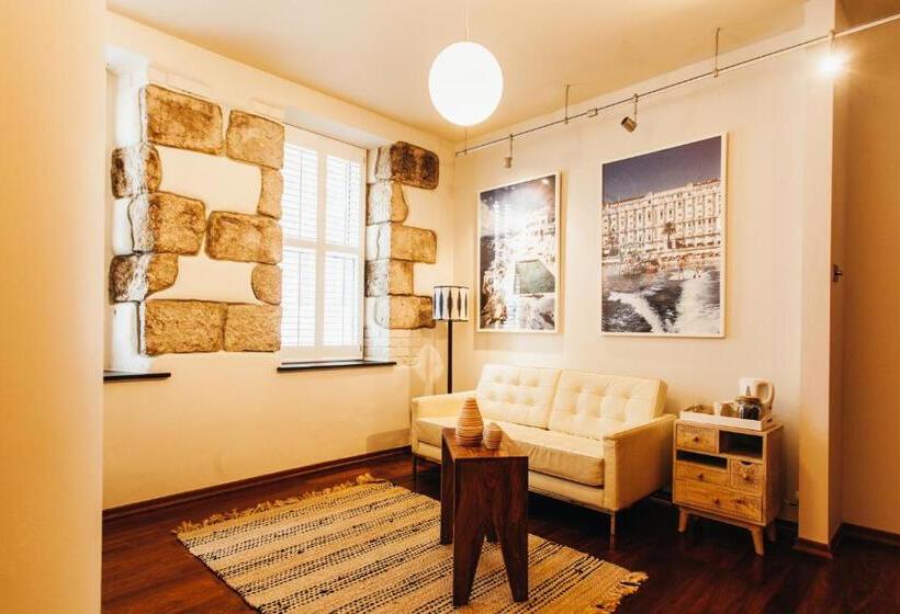 סוויטה, Primrose House St. Ives