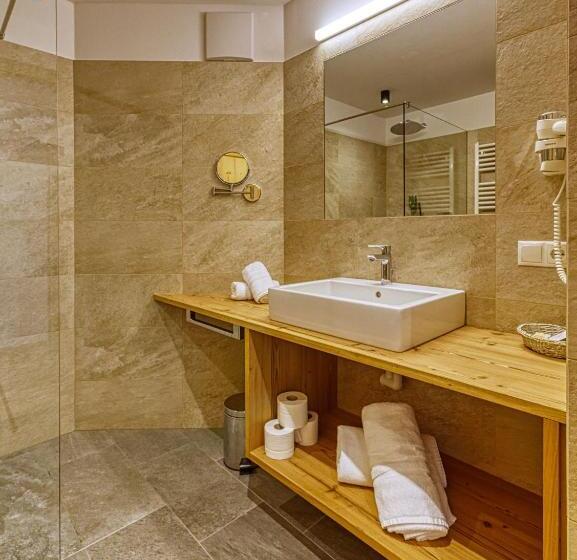 חדר קומפורט, Rose