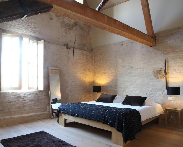 Полулюкс, S Hertogenmolens