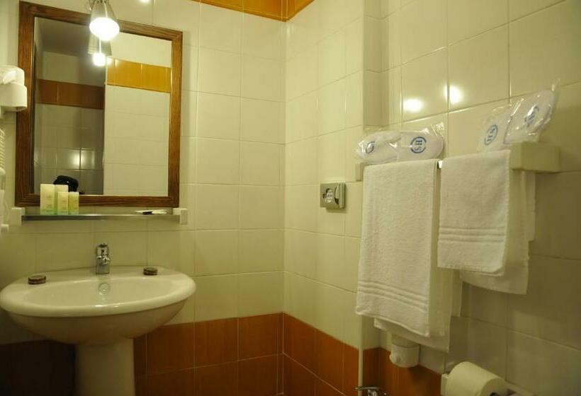 스탠다드 룸, Sannita