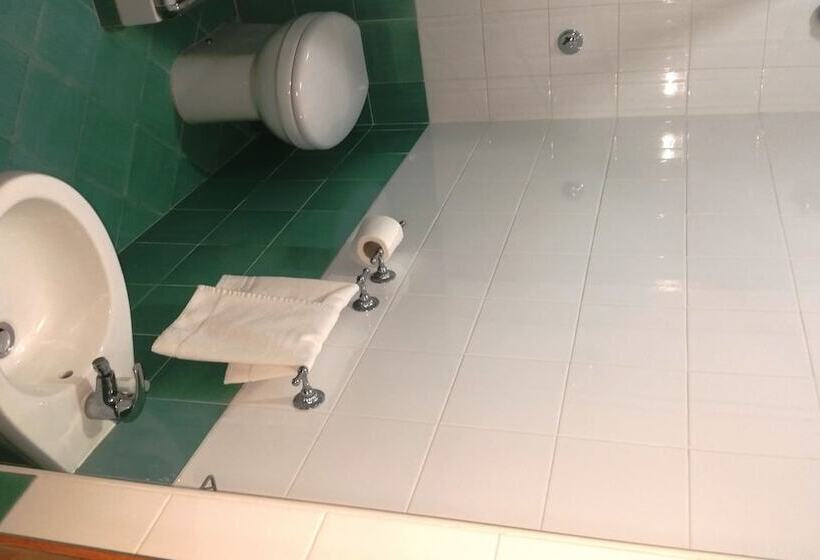 스탠다드 룸, Sannita