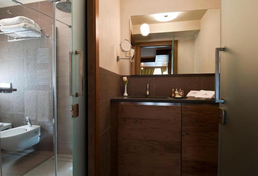 جناح, Sottovento Luxury Hospitality