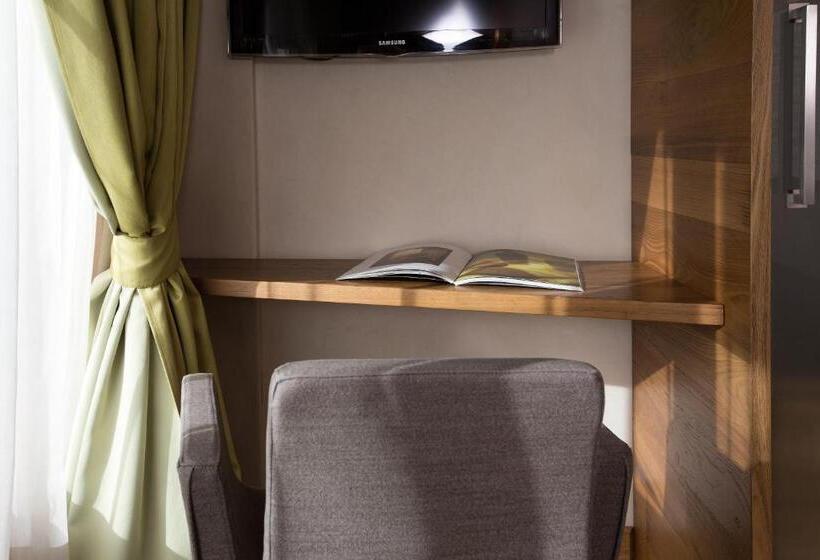 סוויטה, Sottovento Luxury Hospitality