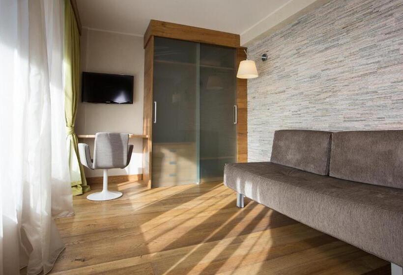 סוויטה, Sottovento Luxury Hospitality