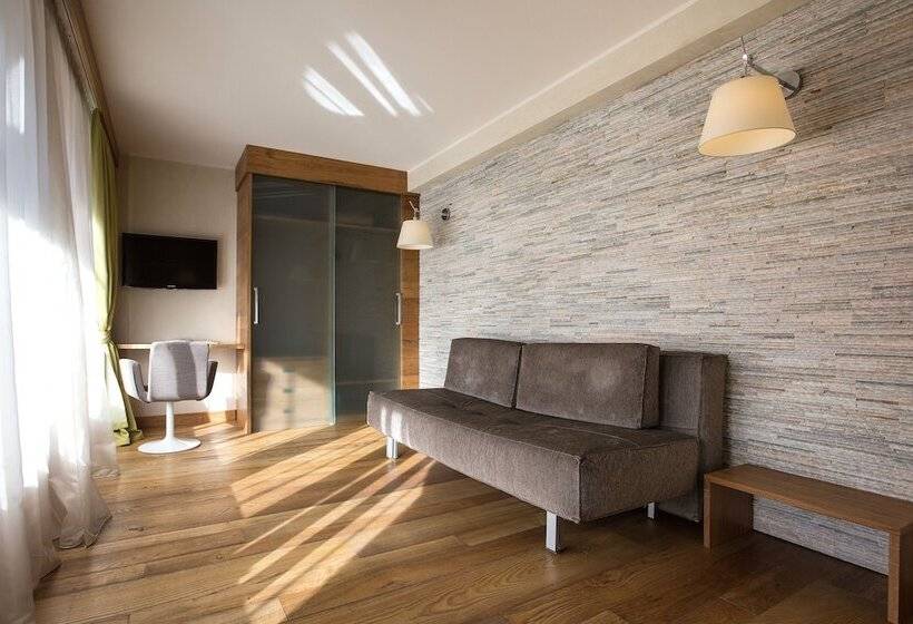 סוויטה, Sottovento Luxury Hospitality