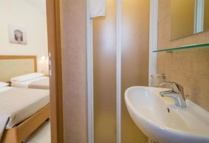 スタンダードルーム, Mediterraneo Hotel & Suites