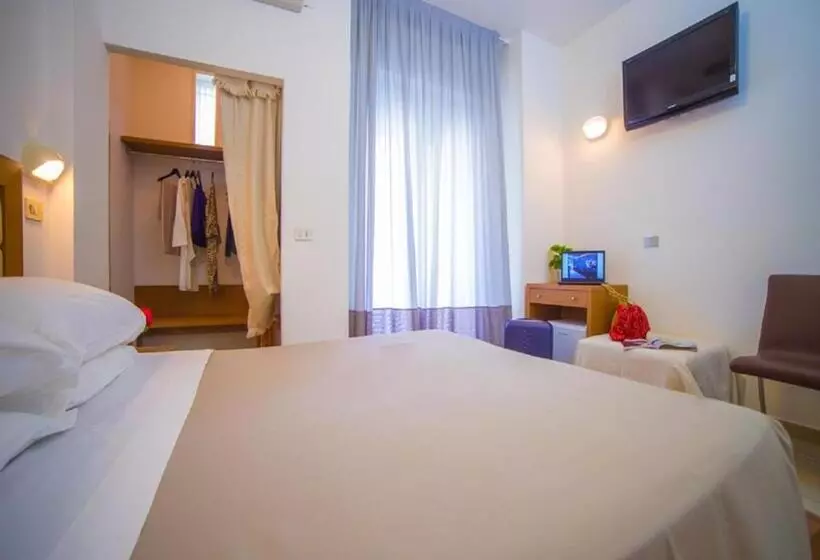 スーペリアールーム, Mediterraneo Hotel & Suites