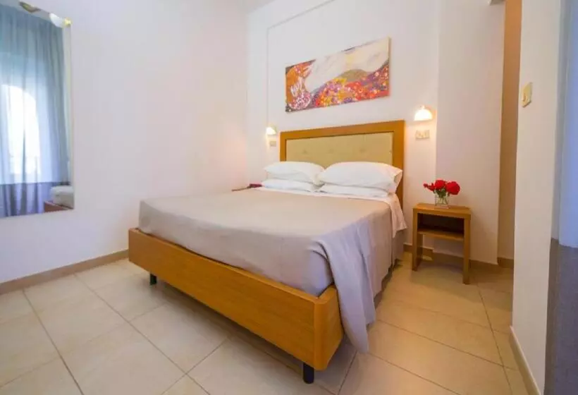 スーペリアールーム, Mediterraneo Hotel & Suites