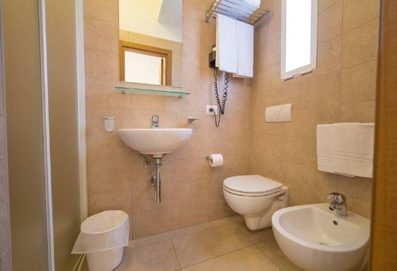 스탠다드 룸, Mediterraneo Hotel & Suites