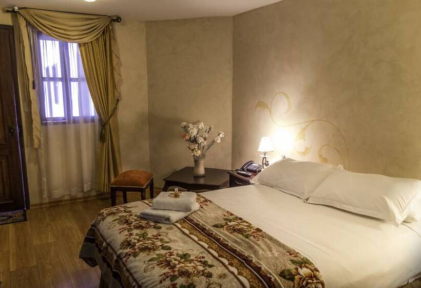 غرفة سوبيريور, Golden Rest Latacunga