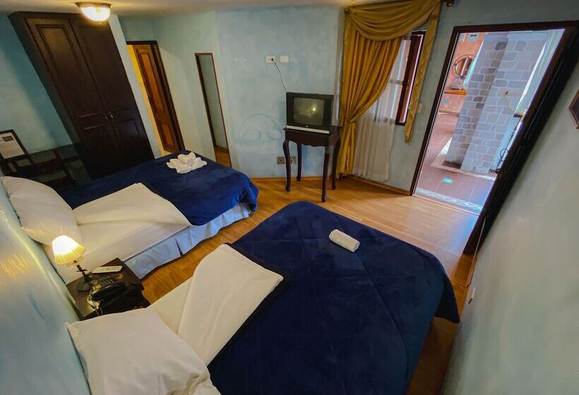 غرفة سوبيريور, Golden Rest Latacunga