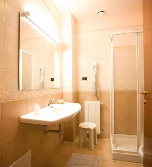 غرفة قياسية, Villa Delle Rose