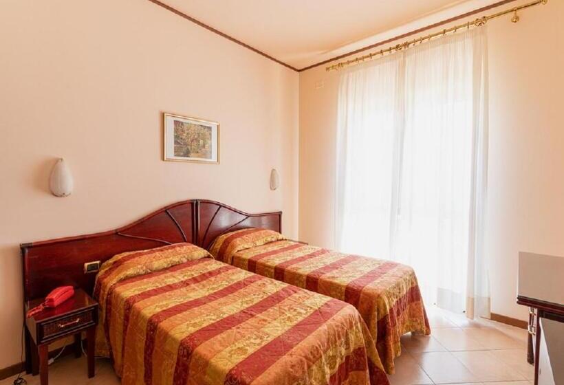 غرفة قياسية, Villa Delle Rose