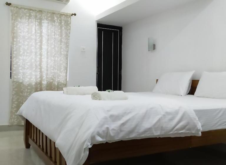 标准间带阳台, Maria Guest House