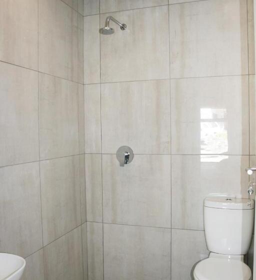 سوییت خانوادگی, Summit Place