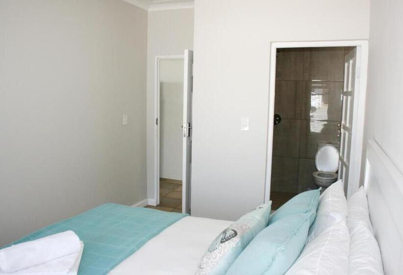 استودیوی استاندارد, Summit Place