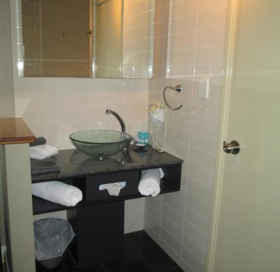 Номер Стандарт с Гидромассажем, Dunsborough Apartments & Suites