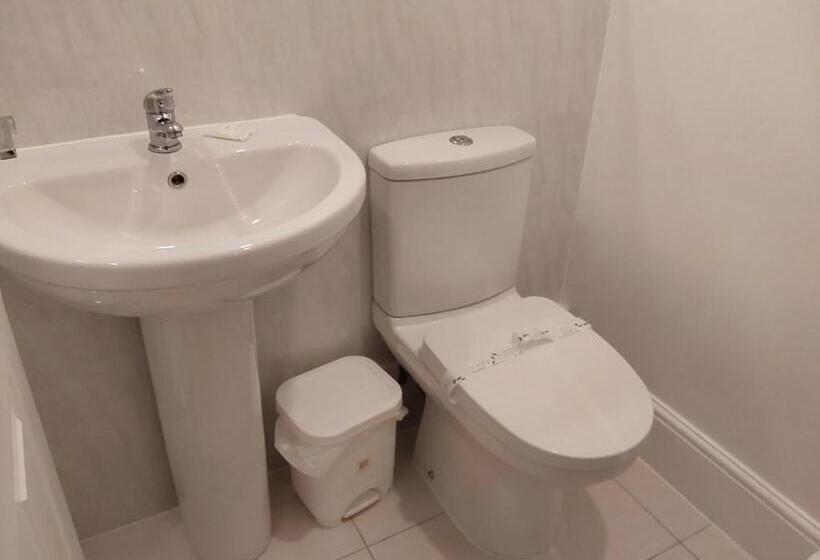 Delüks Stüdyo, Windermere Studio Rooms With Free Car Parking Onsite