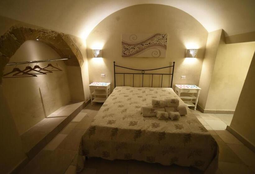 اتاق استاندارد سه نفره, B&b Corte Cantalupi