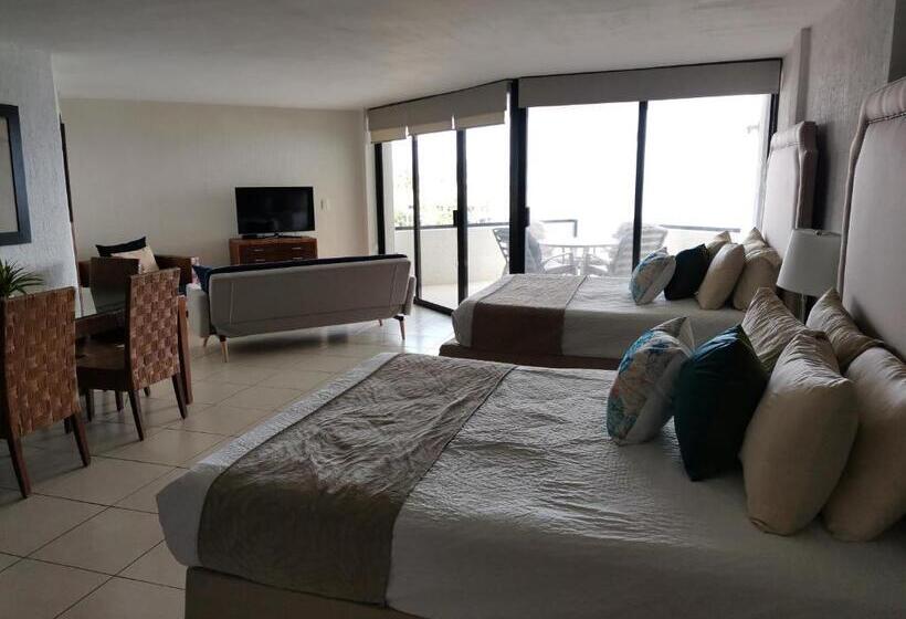 סטודיו סטנדרט עם מרפסת, Condominios San Carlos