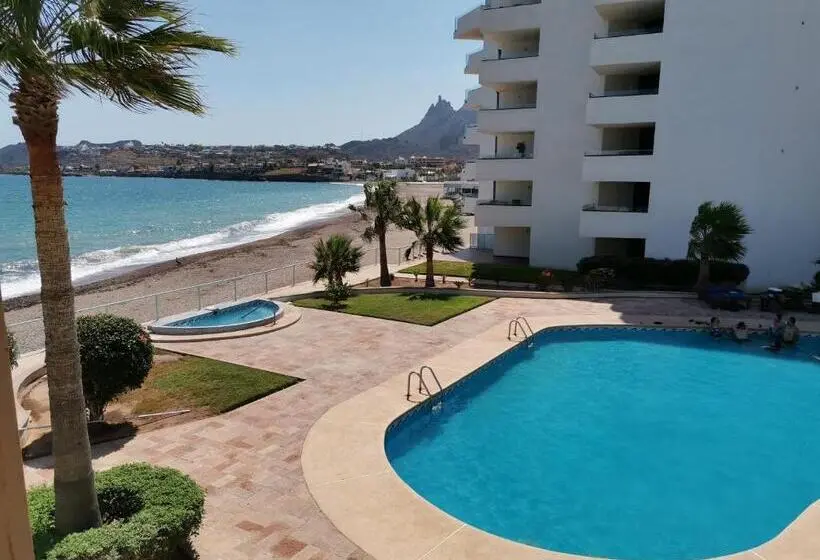海の見える1ベッドルームアパートメント, Condominios San Carlos