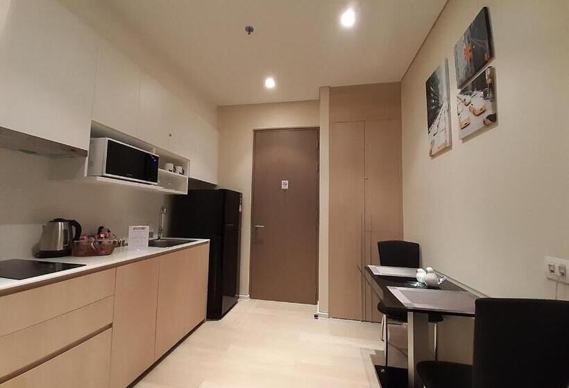 带阳台的三人标准间, Veranda Residence Pattaya By Sea