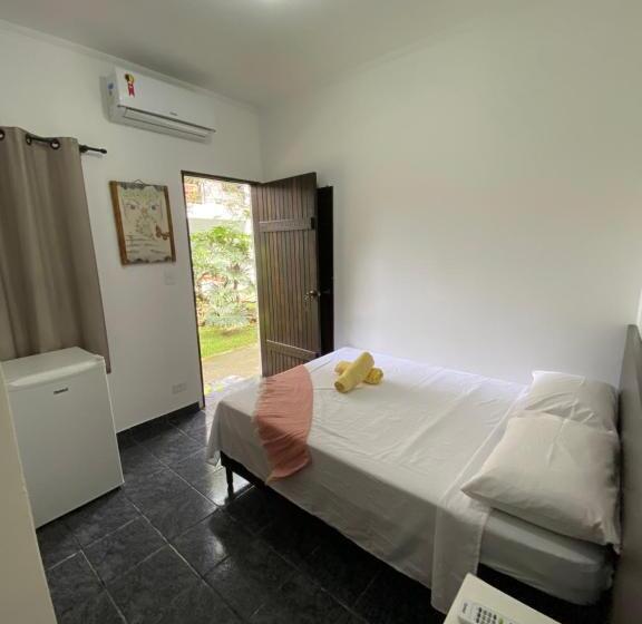 سوییت, Bahan Pousada