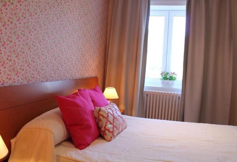 غرفة قياسية, Montero