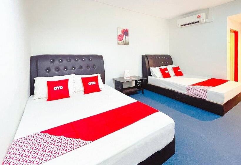 패밀리 스위트, Oyo 90324 Muar Station