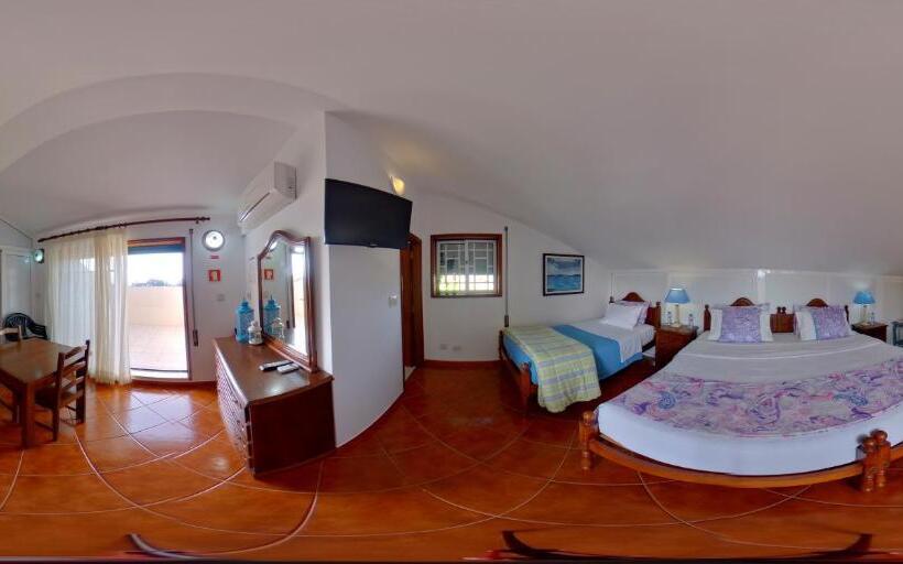 اتاق استاندارد سه نفره, A Casa Da Ti Laura   Al
