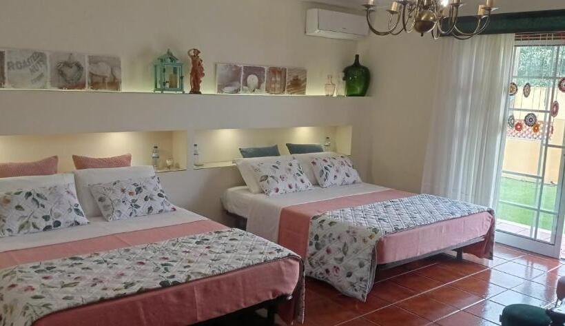 اتاق خانوادگی, A Casa Da Ti Laura Al