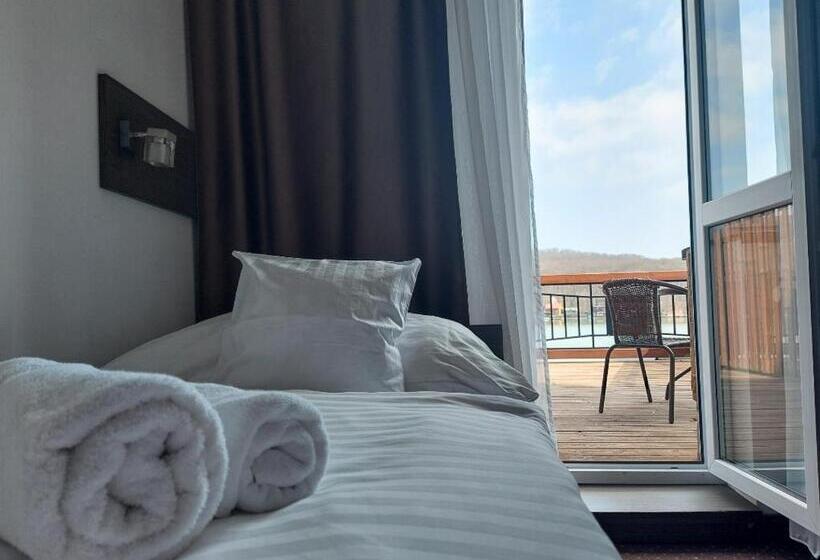 Номер Стандарт с Балконом, Wellness Hotel Vinnay