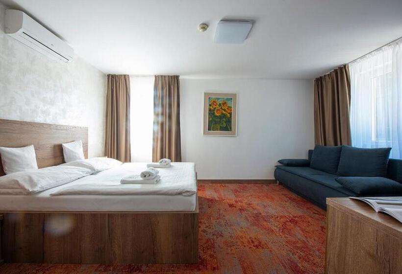 家庭间, Wellness Hotel Vinnay