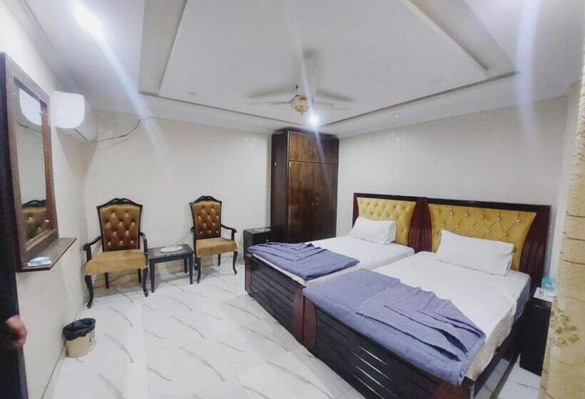 اتاق اکونومی, White Pearl