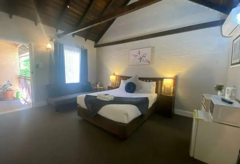 デラックスルーム, Settlers House York
