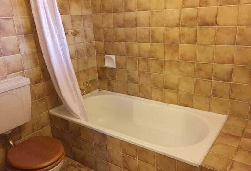 غرفة ديلوكس, Settlers House York