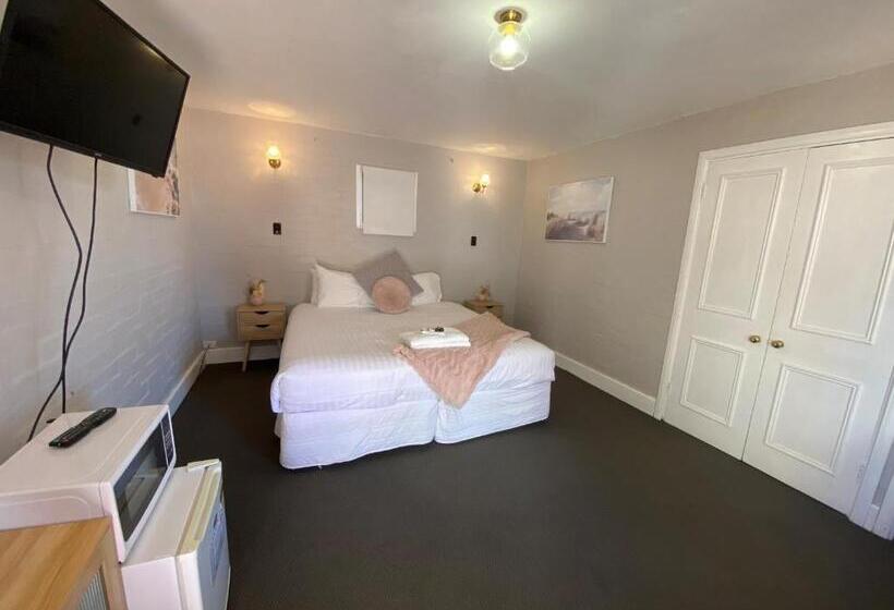 غرفة ديلوكس سرير كينج, Settlers House York