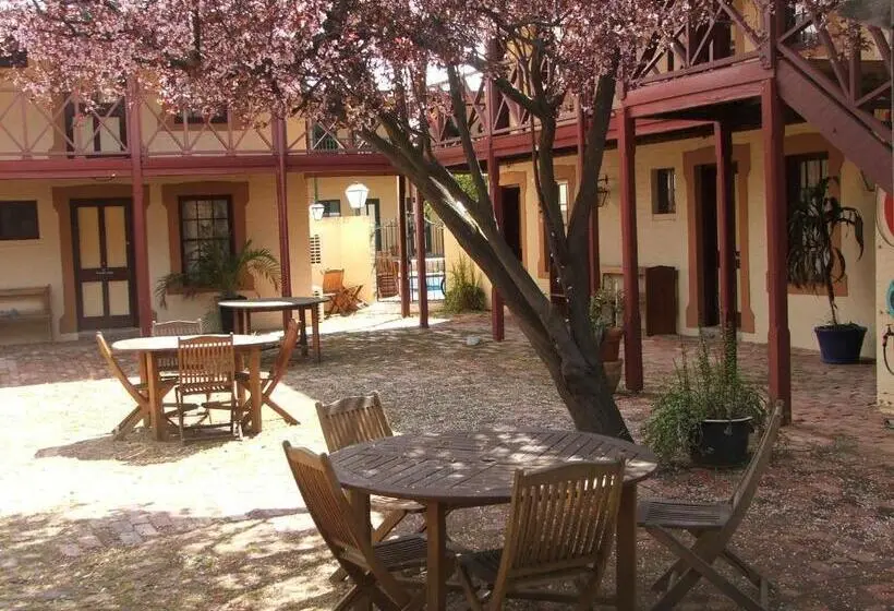 スイート(家族用), Settlers House York