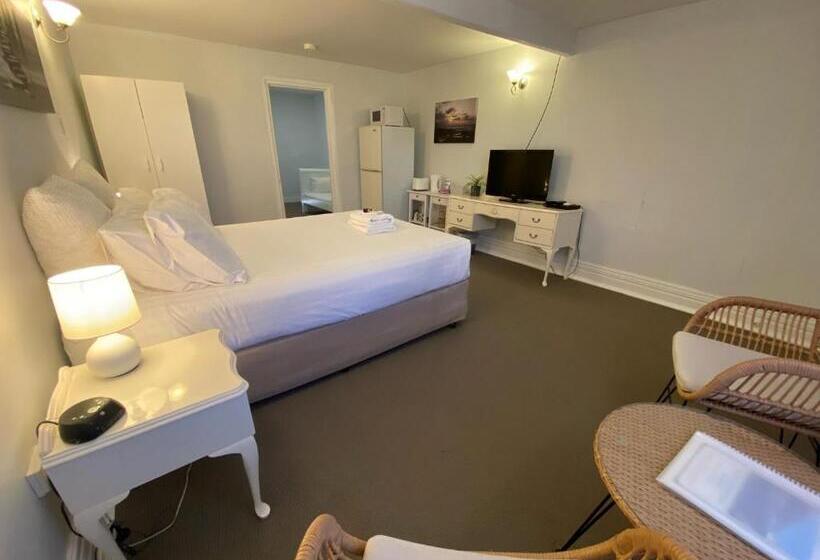 غرفة ديلوكس ثلاثية, Settlers House York