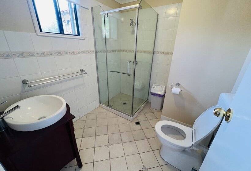 غرفة ديلوكس, Settlers House York