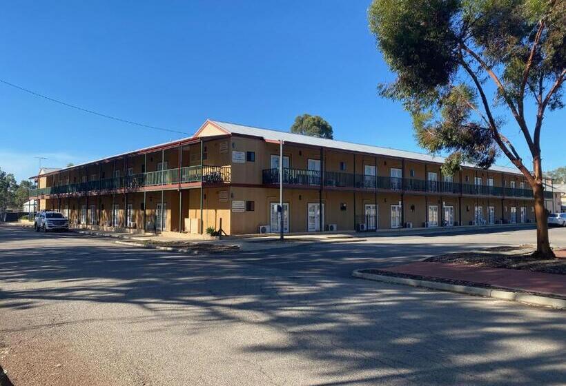 غرفة قياسية, Settlers House York