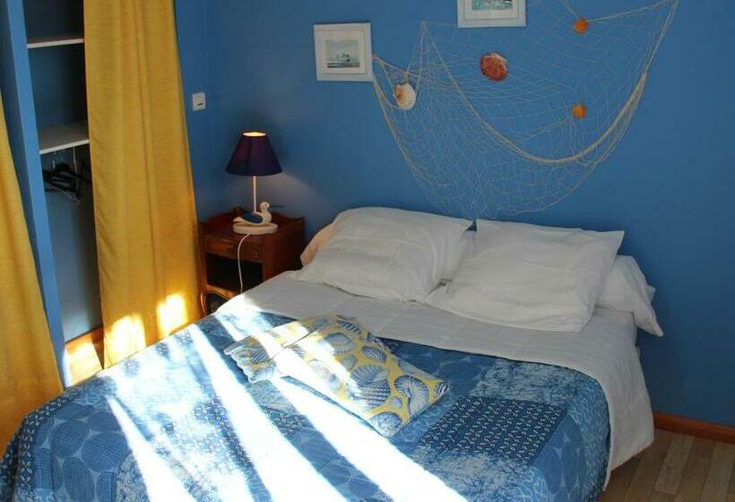 Номер Стандарт, Auberge Du Vieux Tour