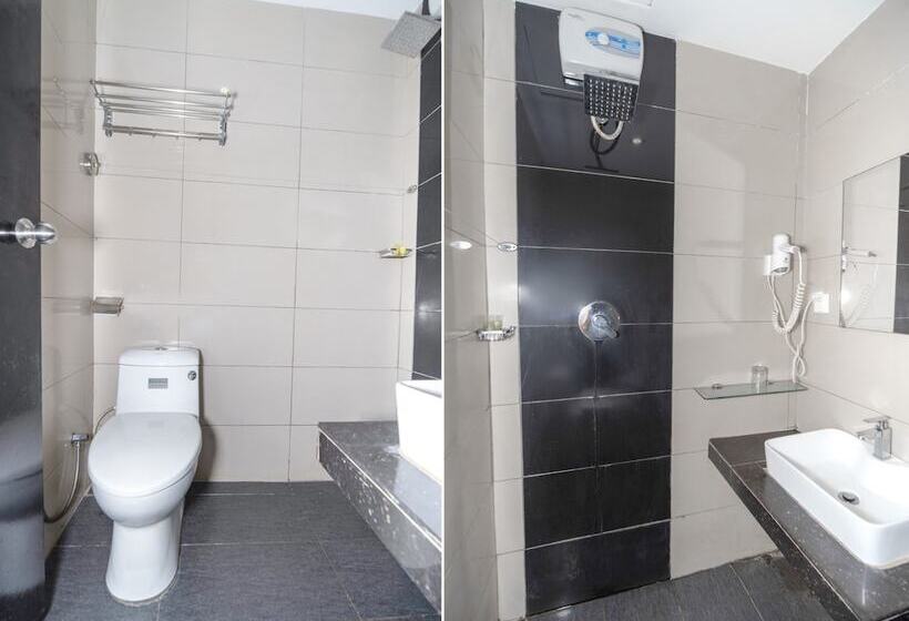 سوییت خانوادگی, Oyo 89944 Stay Inn