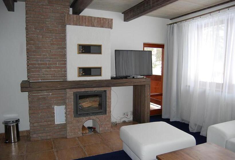 １ベッドルームのデラックスアパートメント, Penzión Teniscentrum