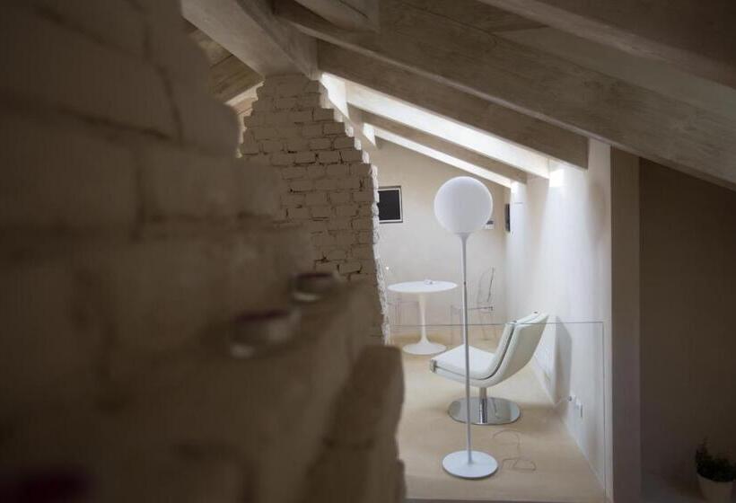 Люкс Superior, Casa Americani