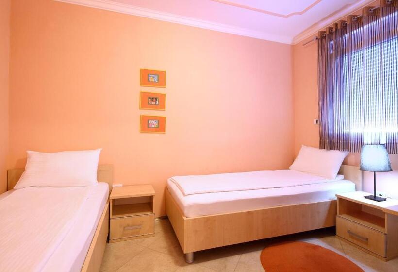 اتاق خانوادگی, Aruba