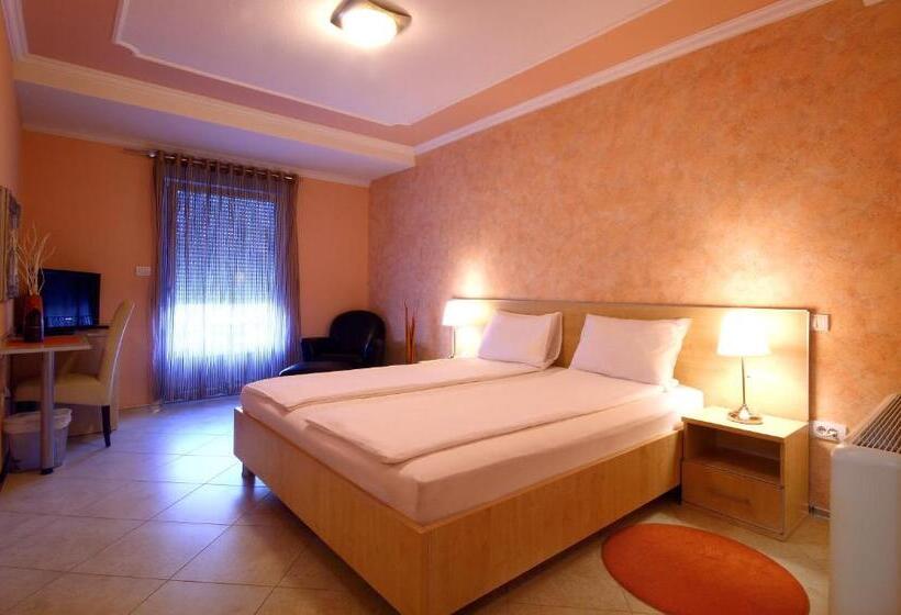 اتاق خانوادگی, Aruba